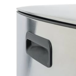 Habitat 40 Litre Twin Compartment Pedal Bin - Silver 11 Habitat 40 Litre Twin Compartment Pedal Bin - Silver -Habitat 2014410 R Z005A