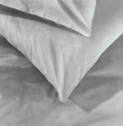 Habitat Plain Velvet Silver Bedding Set - Double -Habitat 2159162 R Z003A