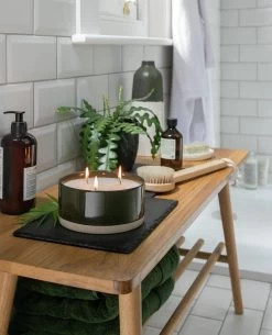 Habitat Large Ceramic Candle - Gardenia & Rose -Habitat 3109685 R Z001C