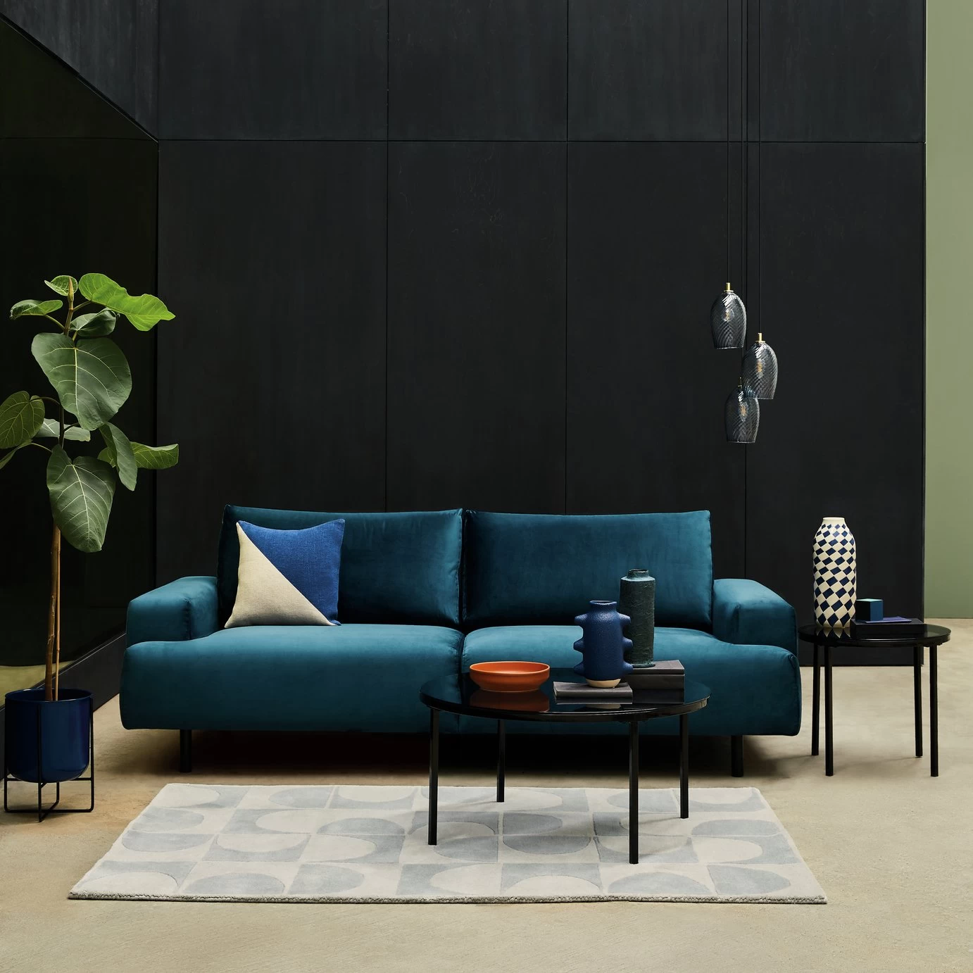 Habitat Julien Velvet 3 Seater Sofa - Navy Blue 8 Habitat Julien Velvet 3 Seater Sofa - Navy Blue - Image 6