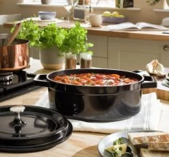Habitat 3.6 Litre Cast Aluminium Casserole Dish - Black -Habitat 8884417 R Z001C