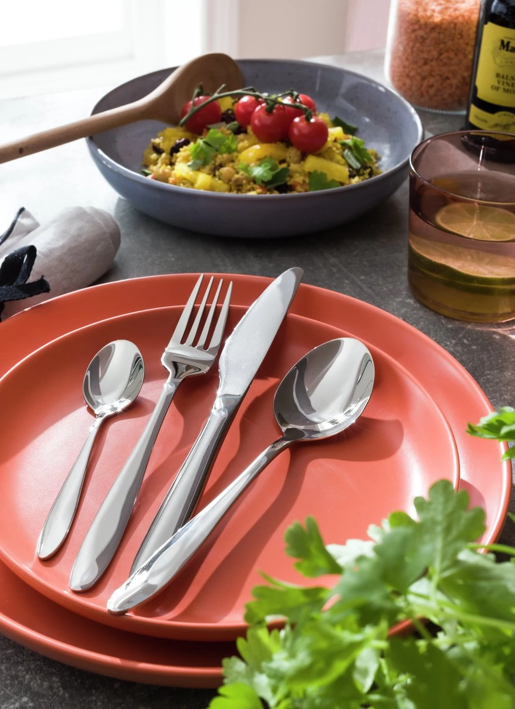 Habitat Simplicity 32 Piece Stainless Steel Cutlery Set 4 Habitat Simplicity 32 Piece Stainless Steel Cutlery Set - Image 2