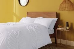 Habitat Cotton Tufted Leaf White Bedding Set - Double -Habitat 9328587 R Z005A