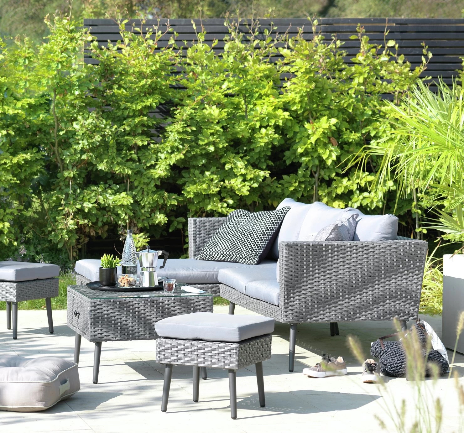 Habitat 5 Seater Rattan Effect Garden Corner Sofa Set - Grey 4 Habitat 5 Seater Rattan Effect Garden Corner Sofa Set - Grey - Image 2
