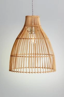 Habitat Camillo Rattan Midi Pendant Shade - Natural 13 Habitat Camillo Rattan Midi Pendant Shade - Natural -Habitat 9406186 R Z003C
