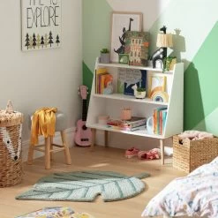 Habitat Kids Leaf Shaped Rug - Green - 80x110cm