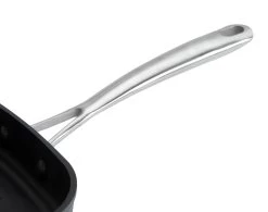 Habitat 24cm Anodised Aluminium Grill Pan - Black 9 Habitat 24cm Anodised Aluminium Grill Pan - Black -Habitat 9556380 R Z003A