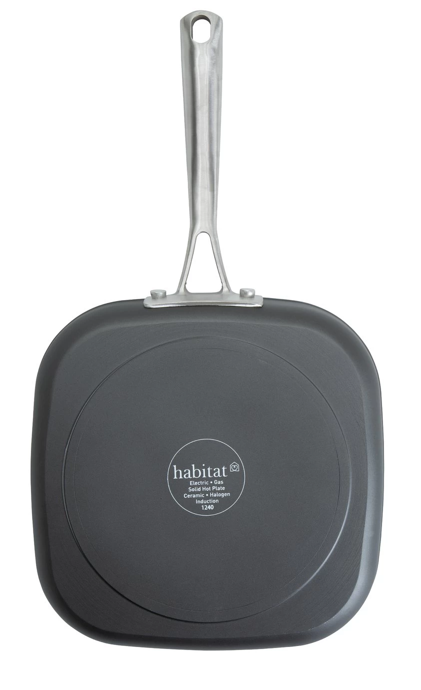 Habitat 24cm Anodised Aluminium Grill Pan - Black 6 Habitat 24cm Anodised Aluminium Grill Pan - Black - Image 4