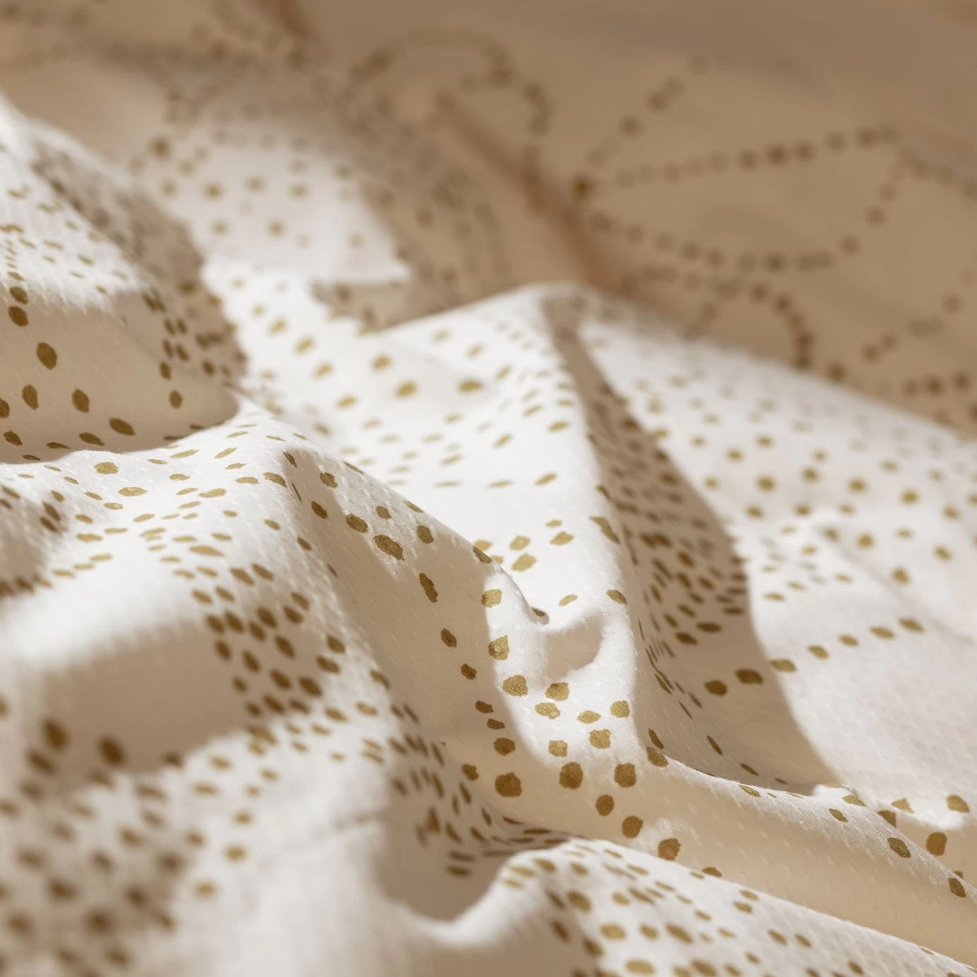 Habitat Cotton Floral Dobby Brown Bedding Set - Single 9 Habitat Cotton Floral Dobby Brown Bedding Set - Single - Image 7