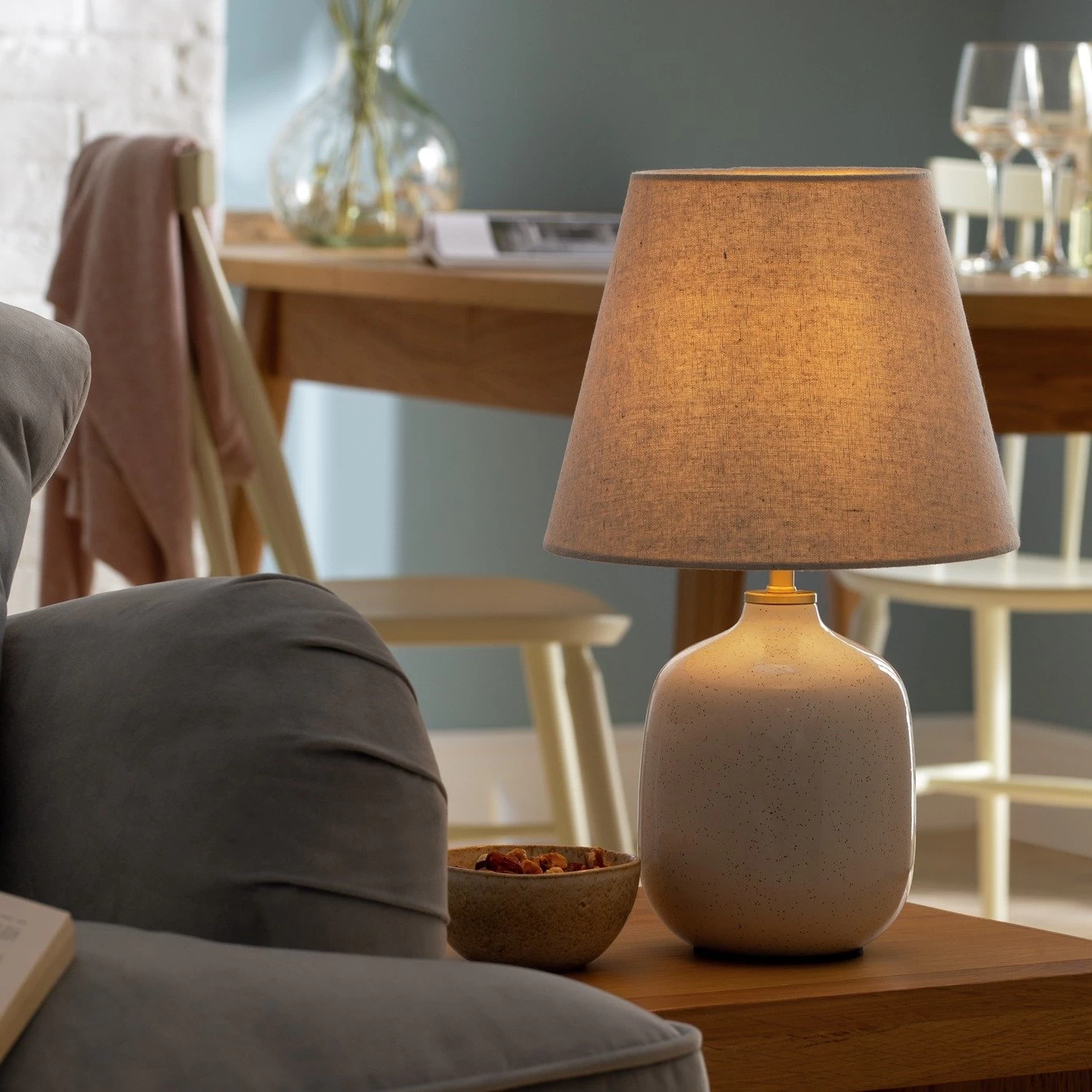 Habitat Aquilla Ceramic Table Lamp - Cream & Beige 3 Habitat Aquilla Ceramic Table Lamp - Cream & Beige