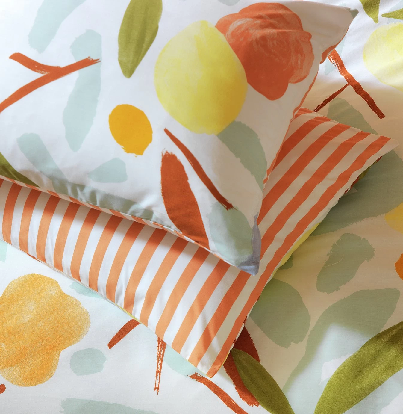 Habitat Panel Stripe Print Multicolour Bedding Set - Single 7 Habitat Panel Stripe Print Multicolour Bedding Set - Single - Image 5